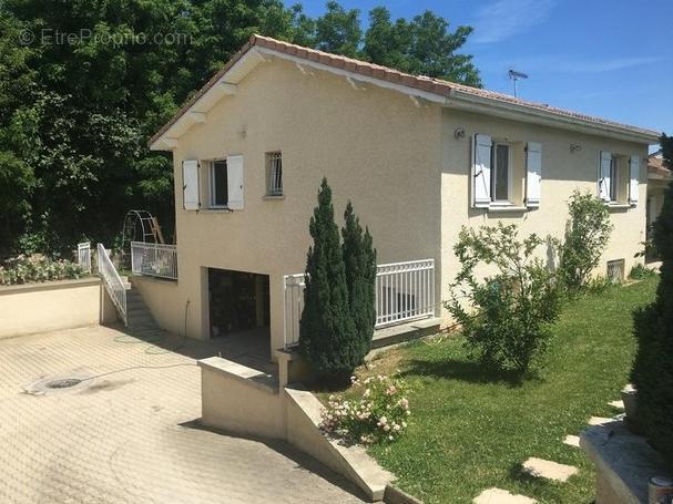 maison plain pied jonage