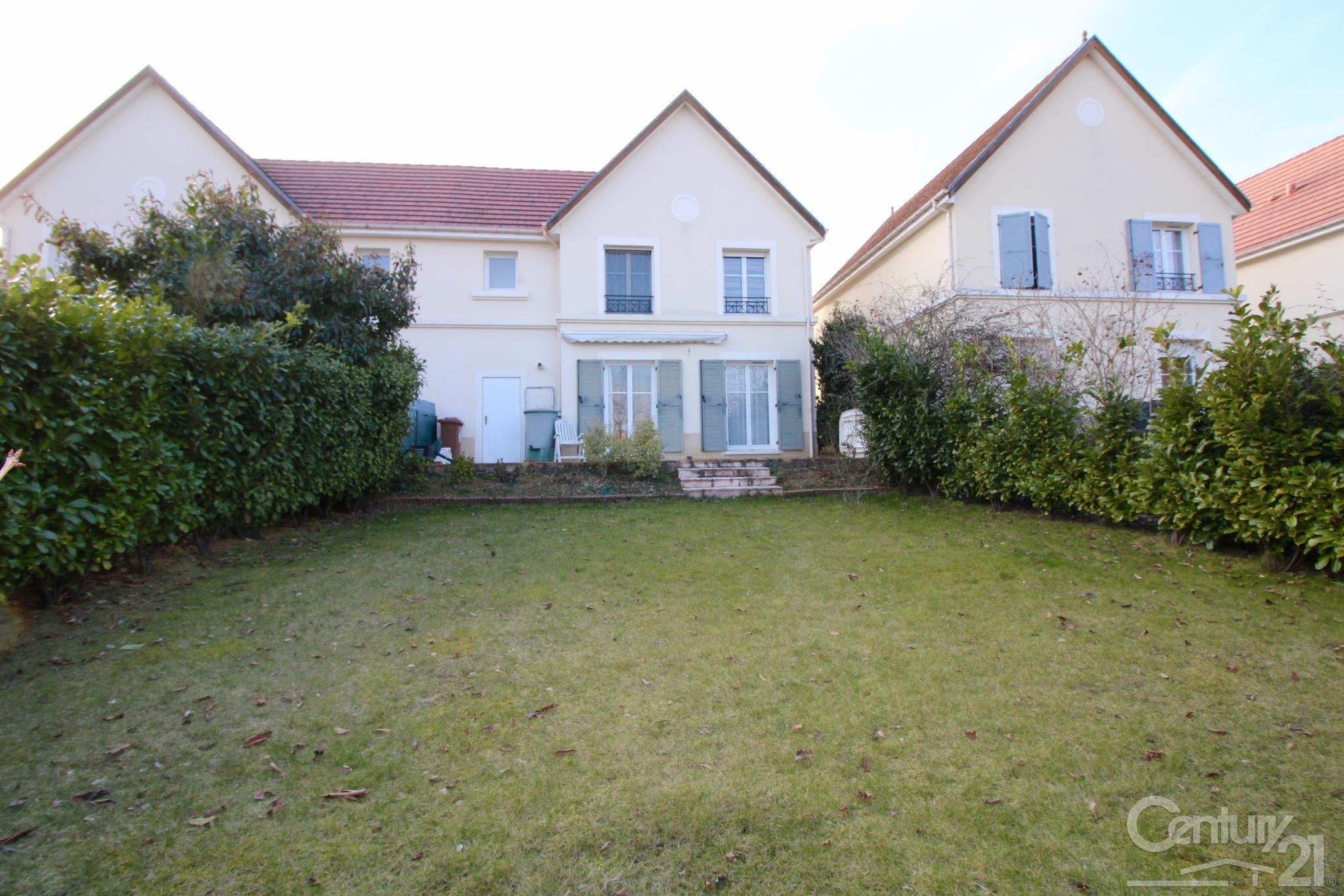 maison plain pied magny le hongre